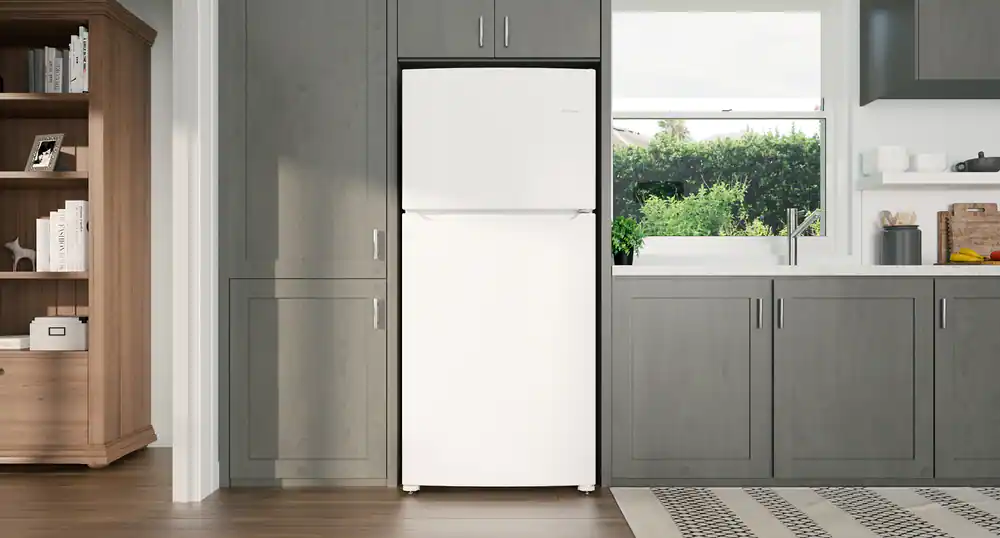 Alt View 19. Frigidaire - 18.3 Cu. Ft. Garage Ready Top-Freezer Refrigerator - White.