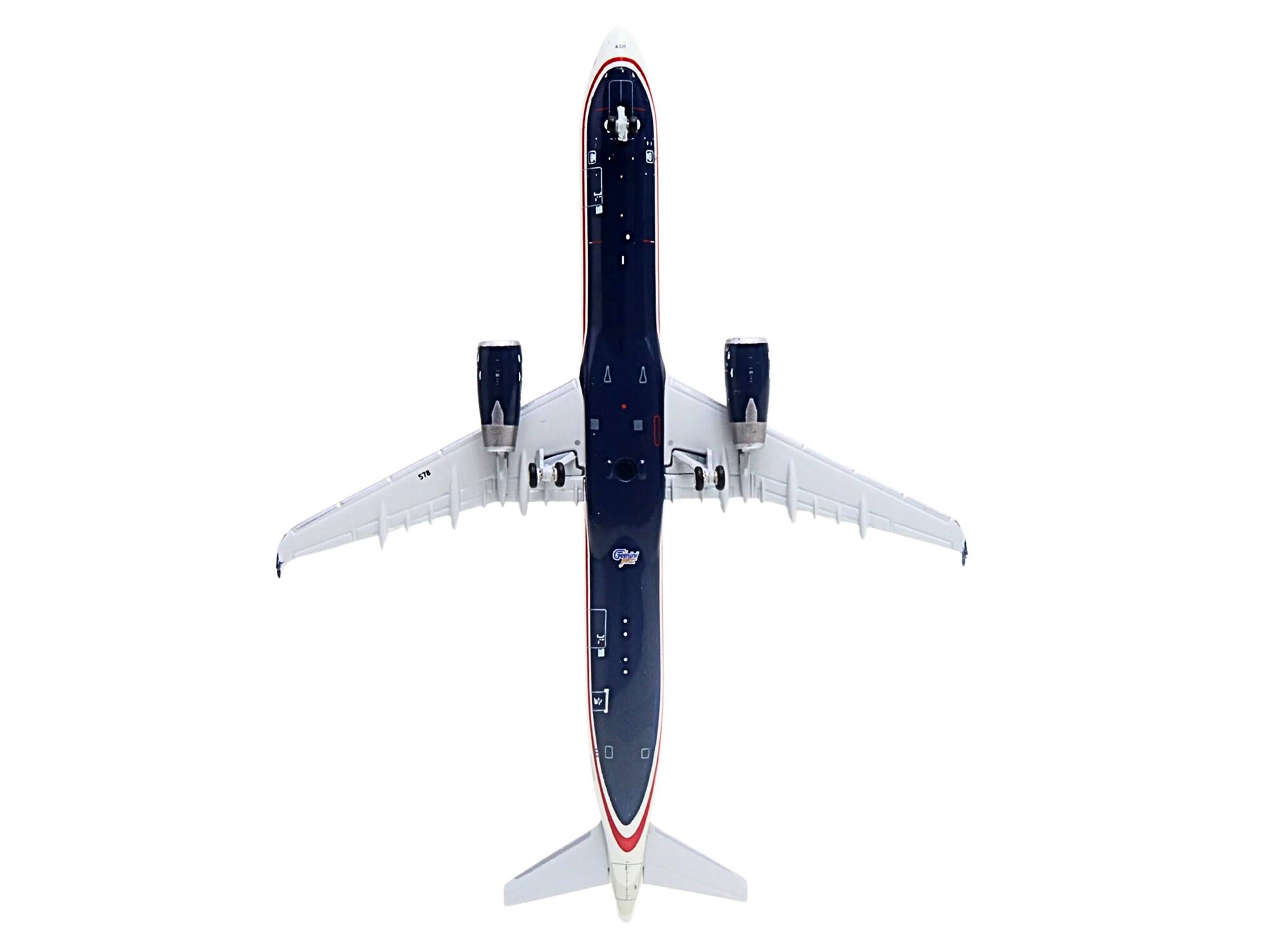 Alt View 5. GeminiJets - Airbus A321 Commercial Aircraft "American Airlines" (N578UW) White with Blue Tail 1/400 Diecast Model by GeminiJets.