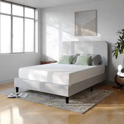 Front. Emma + Oliver - Three-Layer Memory Foam Mattress with Green Tea Infusion and Cooling Gel - White.