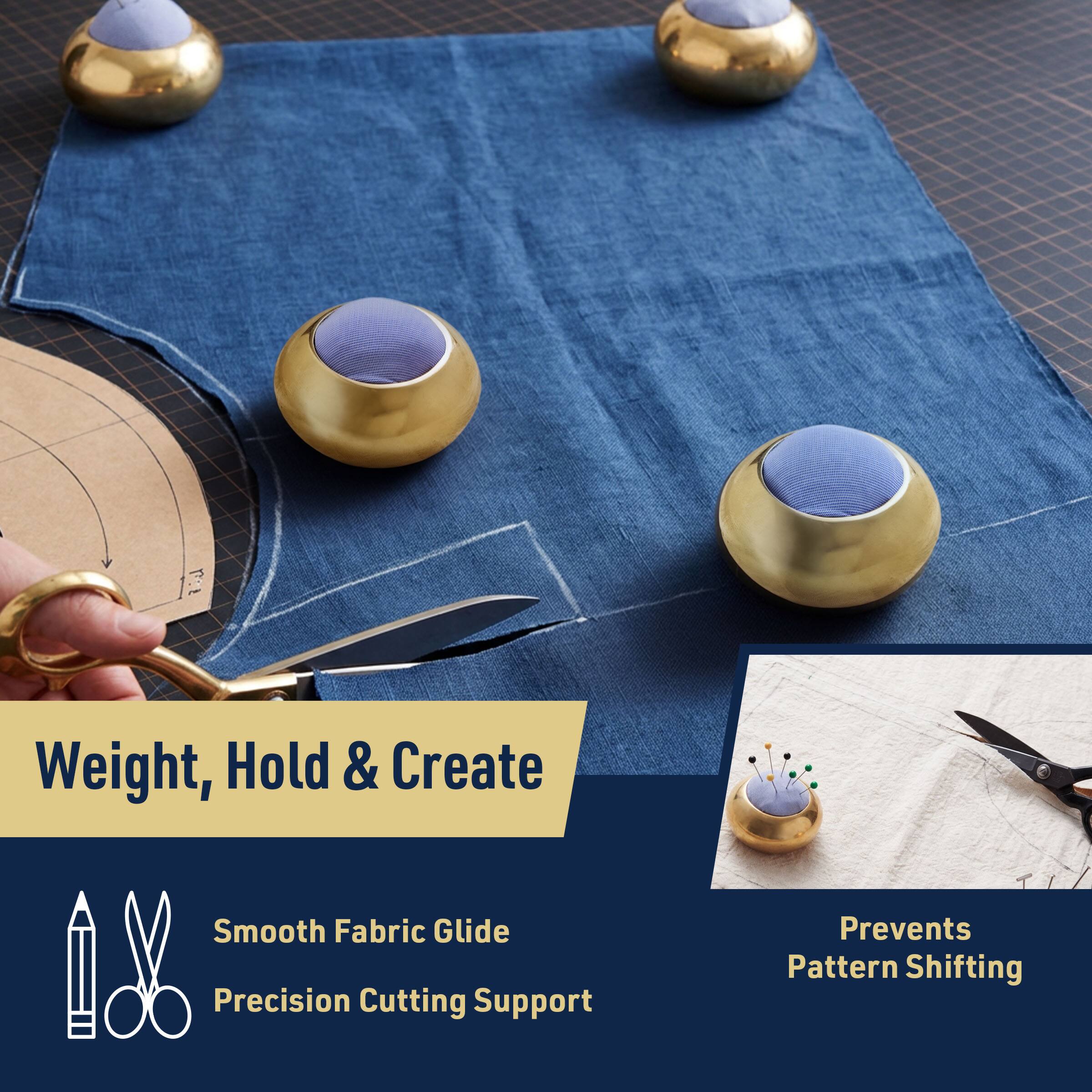 Weight, Hold & Create  
Smooth Fabric Glide  
Precision Cutting Support  
Prevents Pattern Shifting