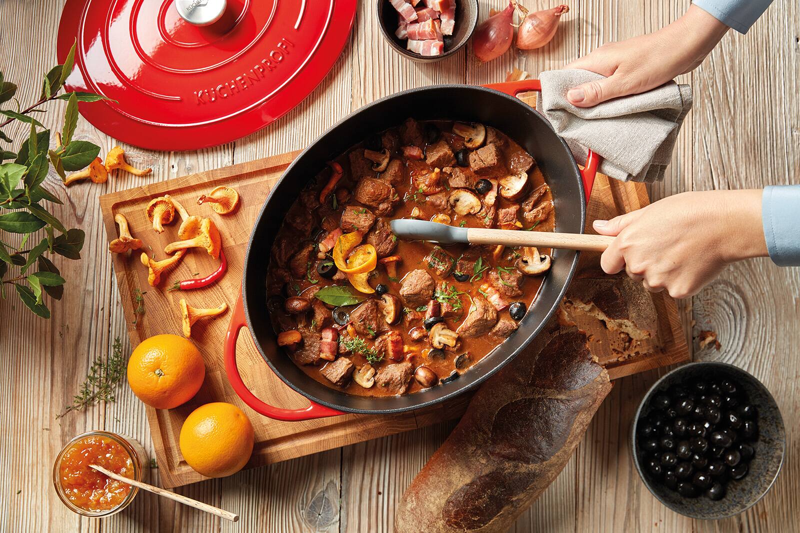 Alt View 3. Kuchenprofi - Provence Enameled Cast Iron Casserole, 11" dia., 4.1 qt, Classic Black - Classic Black.