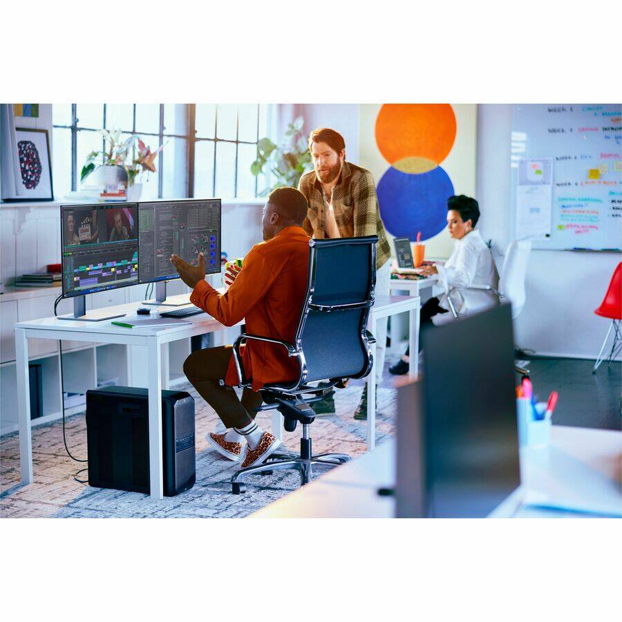 Alt View 7. HP - HP Z8 Fury G5 Workstation - 1 x Intel Xeon w5-3535X - 16 GB - 512 GB SSD - Tower - Black - Smart Buy - Intel W790 Chip - Black.