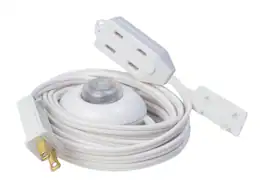 Woods - Indoor 15 ft. L Extension Cord with Switch 16/2 - White