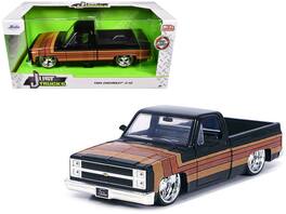 Jada - 1985 Chevrolet C-10 Pickup Truck with Stripes and Paradox Wheels "Just Trucks" Series 1/24 - Black