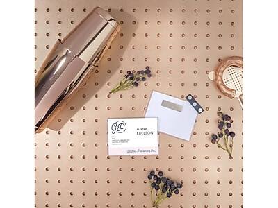 GP  
ANNA EDELSON  
Designing Fashion Inc.