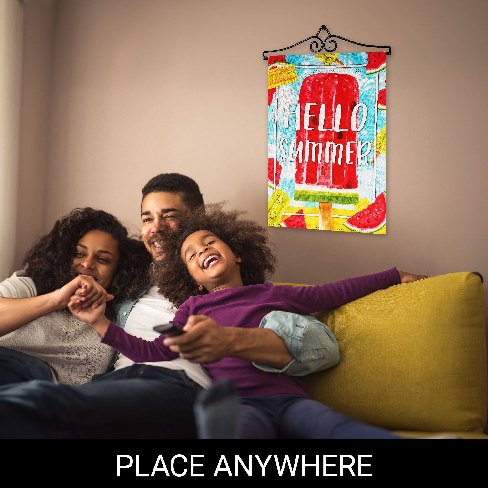 HELLO SUMMER

PLACE ANYWHERE