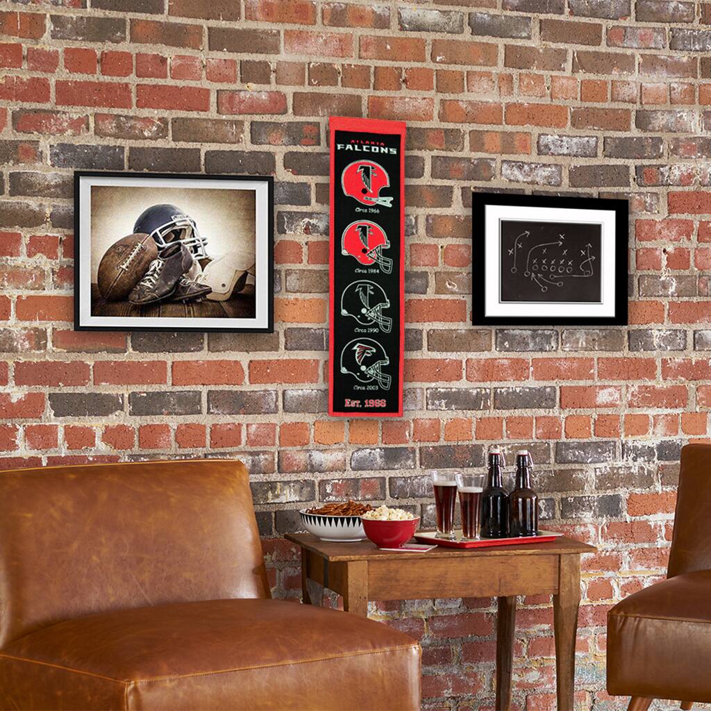 SILANTA FALCONS  
Gra - I cr Orsa 2P a 2003  
EST. 1968  

FALCONS  
Est. 1968