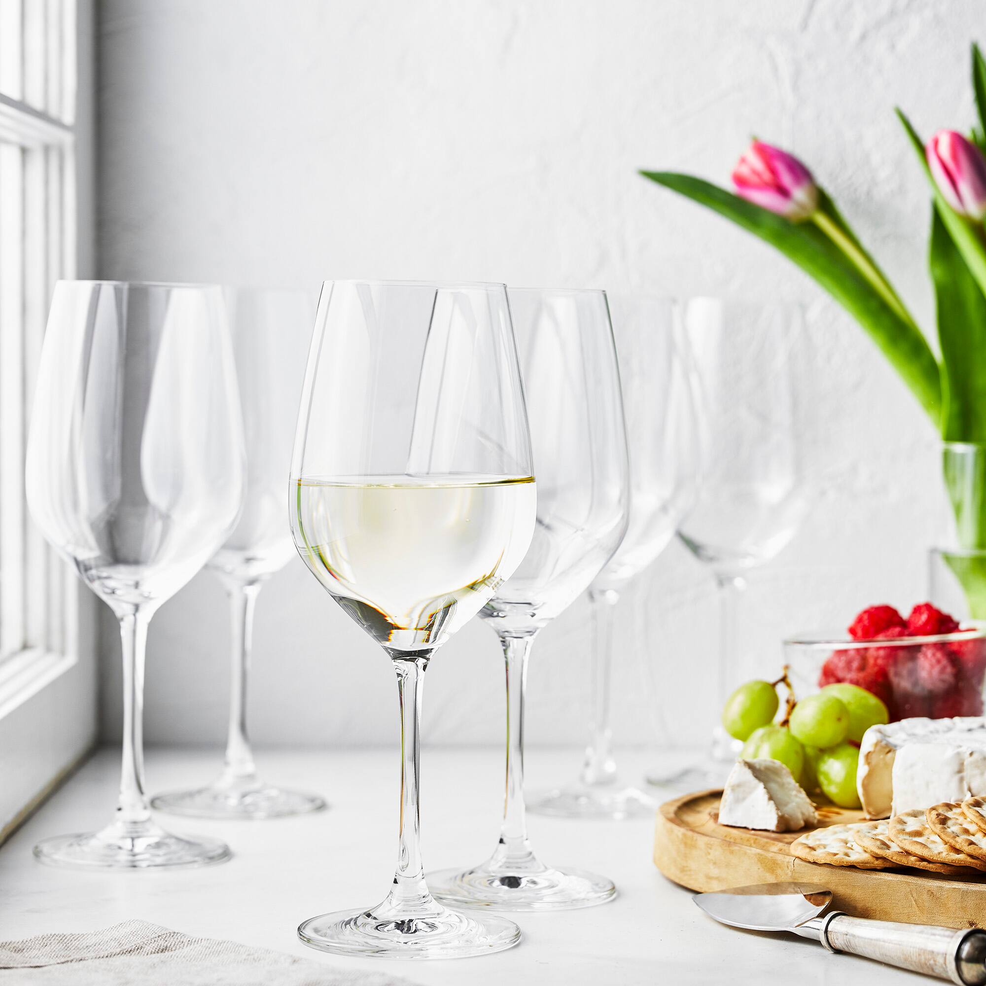 Alt View 3. ZWILLING - ZWILLING Predicat 6-pc Burgundy White Glass Set - Clear.