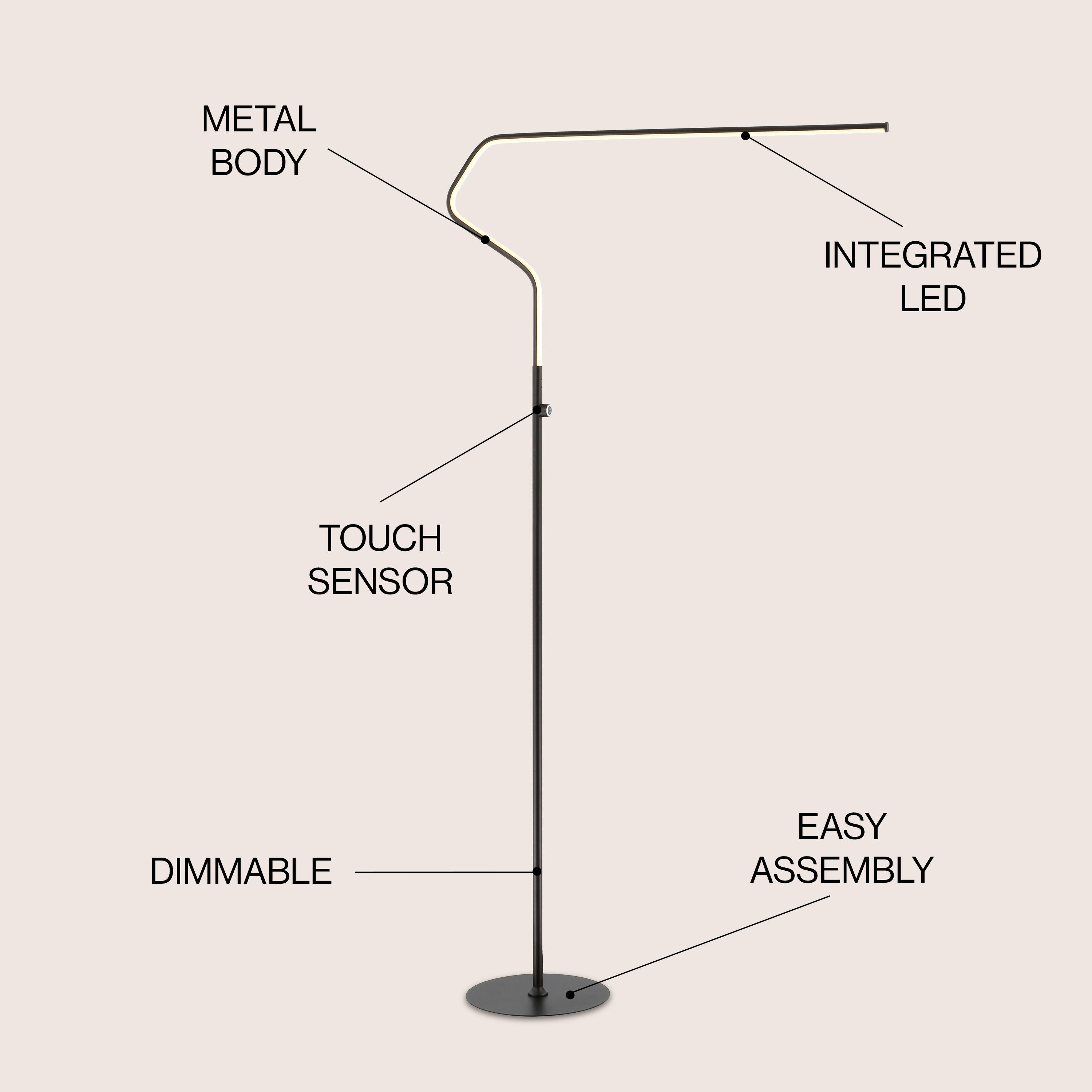 METAL BODY  
INTEGRATED LED  
TOUCH SENSOR  
DIMMABLE  
EASY ASSEMBLY