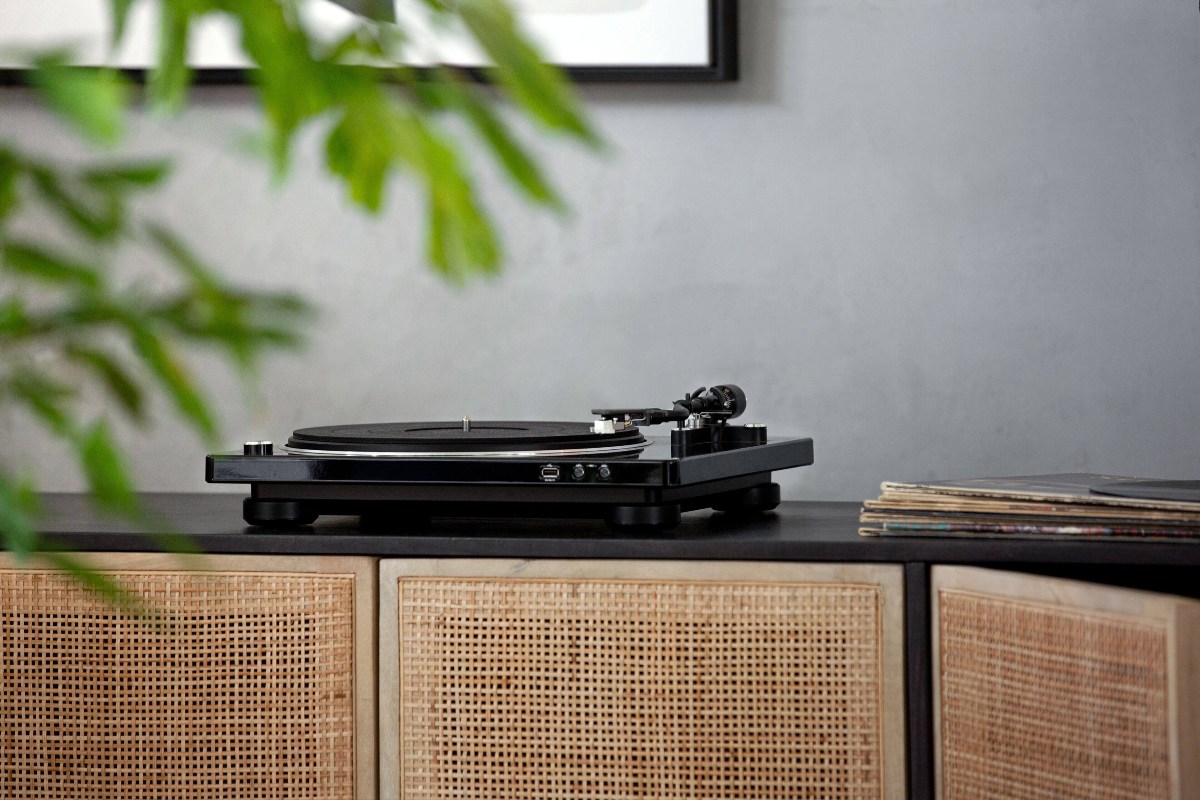 Alt View 17. Denon - DP-450USB Semi-Automatic Analog Turntable w Speed Auto Sensor, Supports 33 1/3, 45, 78 RPM (Vintage) Speeds - Black.