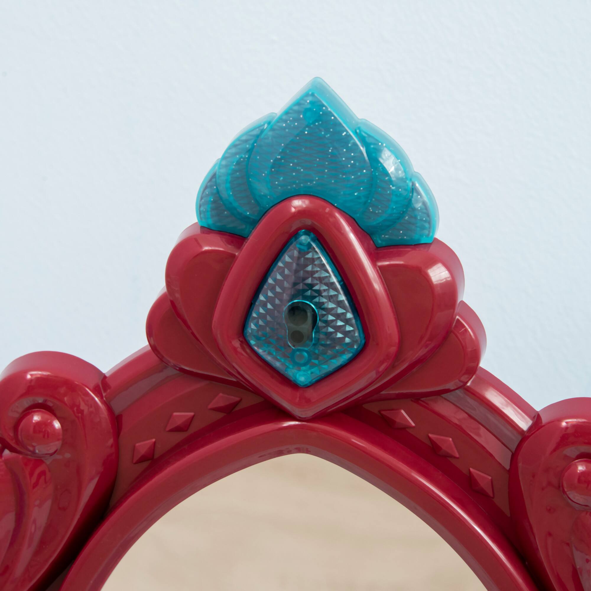 Alt View 4. Qaba - Kids Vanity Set with Self-Opening Magic Mirror, Princess Makeup Vanity Table Set with Music, Tabletop with Lights.