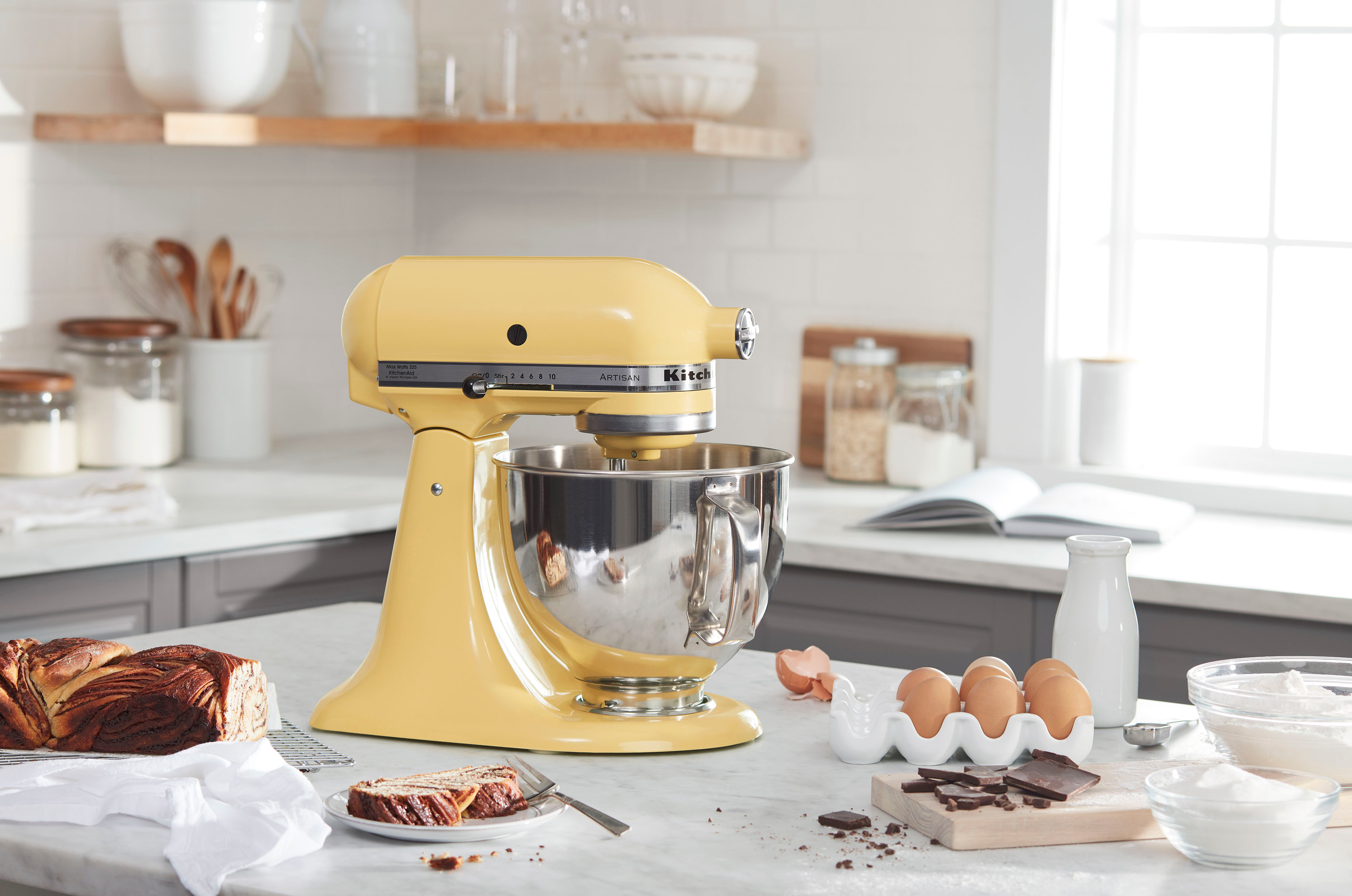 10 Essential KitchenAid Stand Mixer Attachments for the Home Chef
