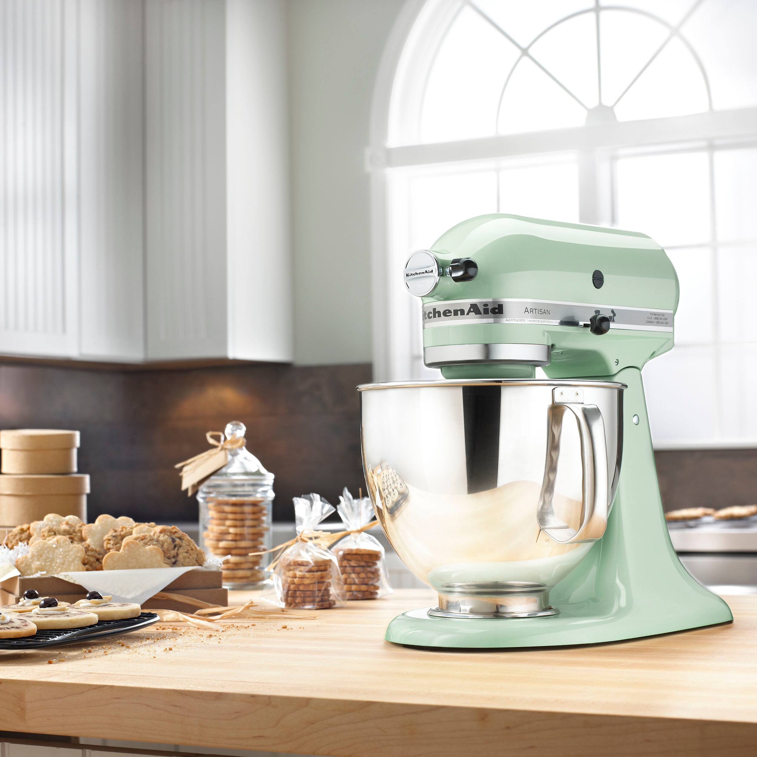 Left. KitchenAid - KitchenAid Artisan Series 5 Quart Tilt-Head Stand Mixer - KSM150PSPT.