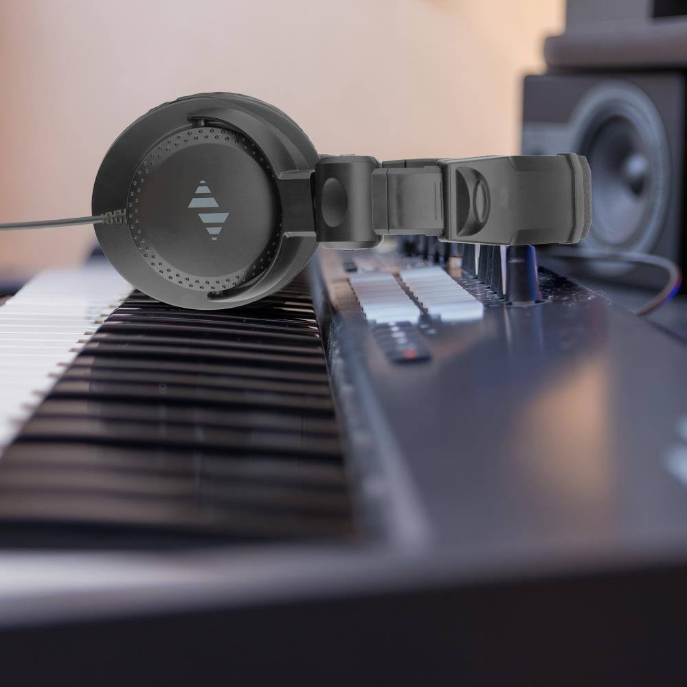 Alt View 4. Lectronify - Closed-Back Over-Ear Studio Monitor Headphones with 50.8 mm Drivers, 3.5 mm TRS Plug, 10 ft Cable, Swiveling Earcups - Black.
