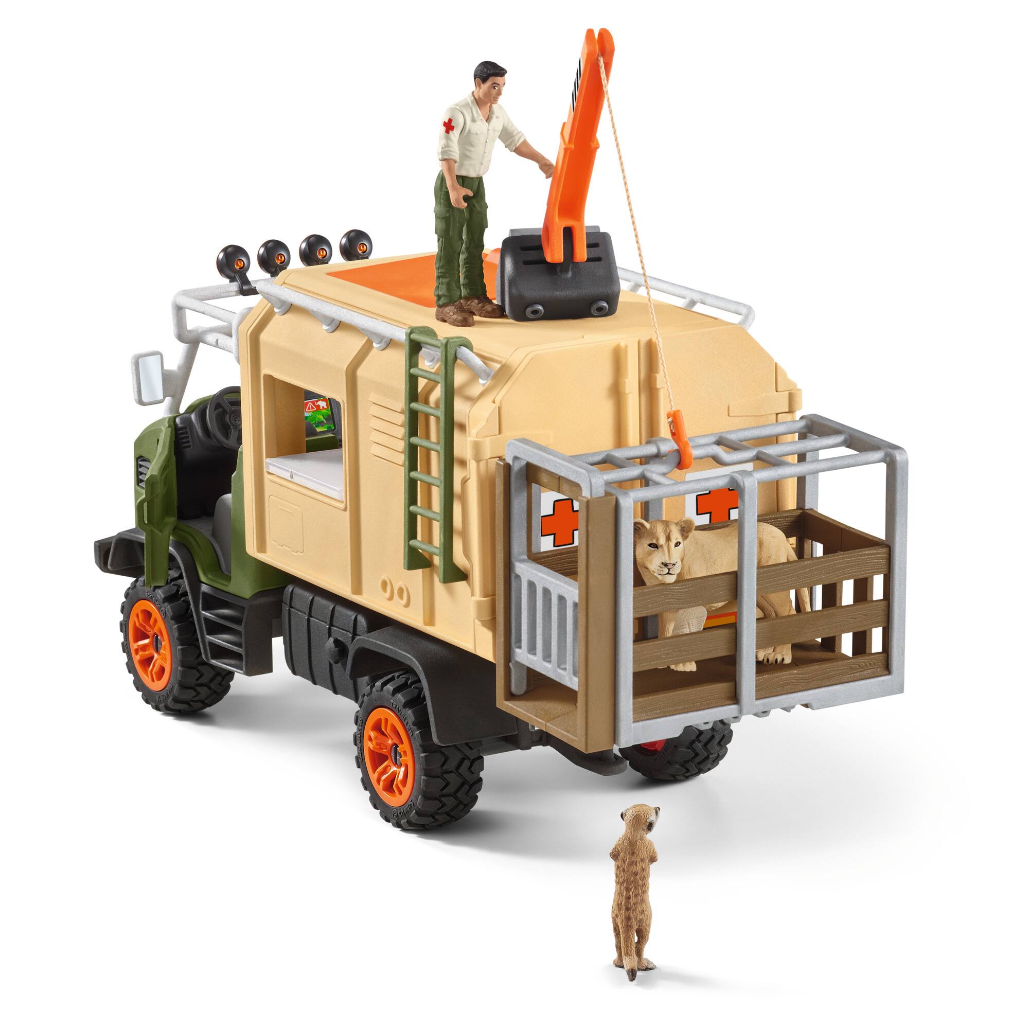 Alt View 4. Schleich - Wild Life: Animal Rescue Large Truck.