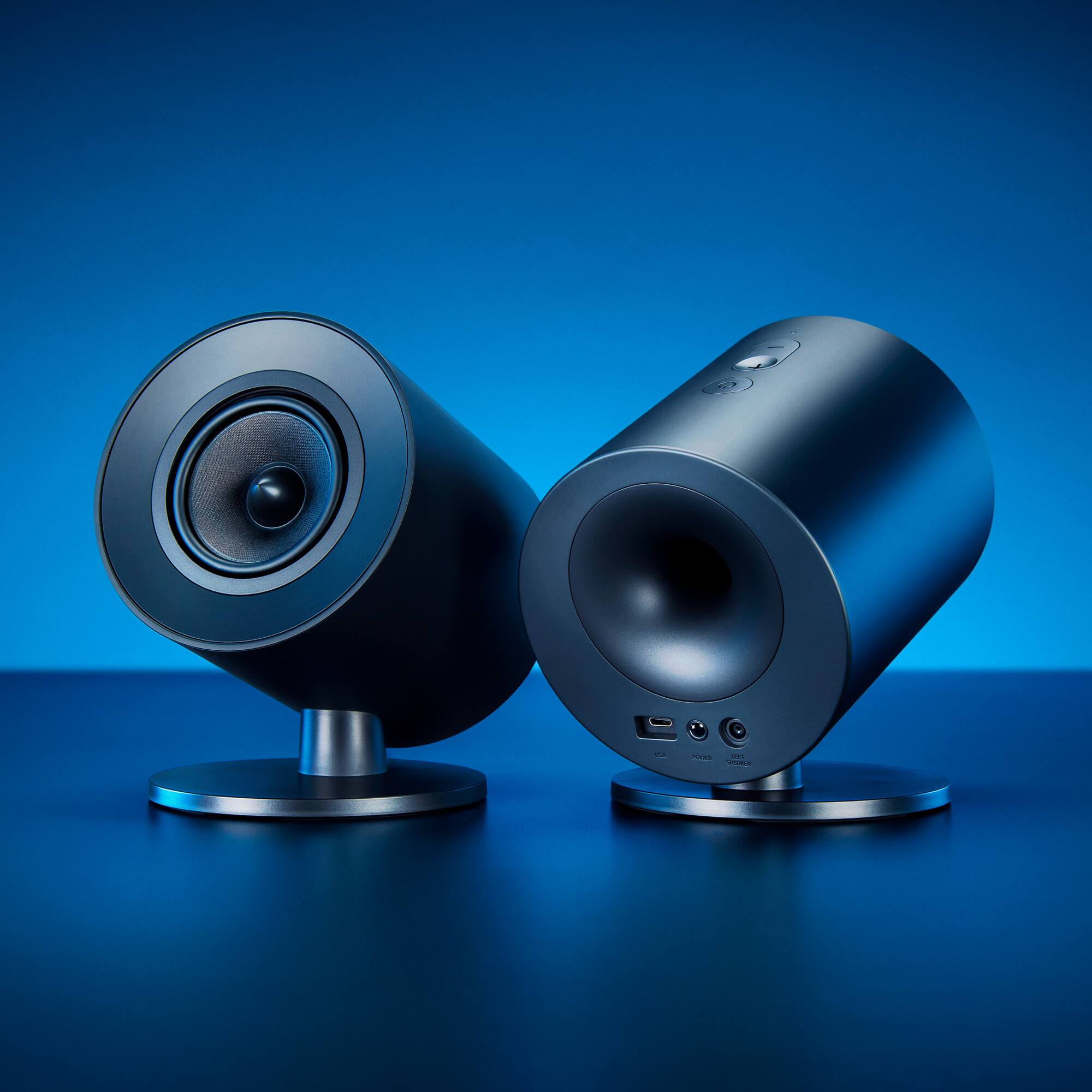 Alt View 16. Razer - Nommo V2 X Full-Range 2.0 PC Gaming Speakers (2 Piece) - Black.