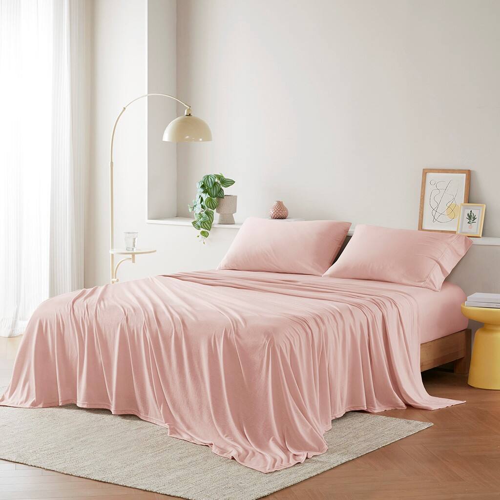 Alt View 1. Gracie Mills - Gracie Mills Atlas All-Season Cotton Blend Jersey Knit Sheet Set - Blush.