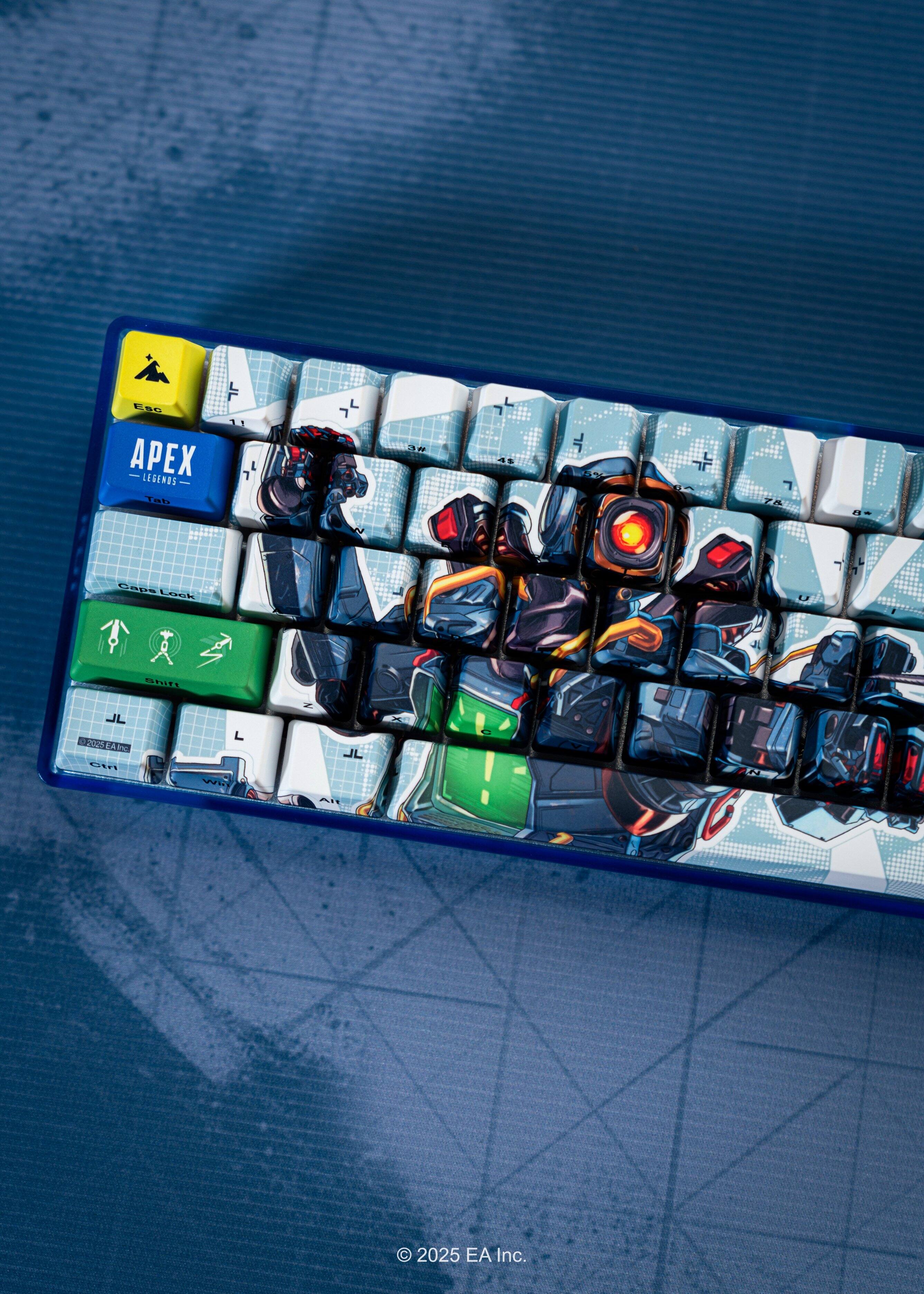 EA Legends Apex Keyboard 2025 EA Inc.