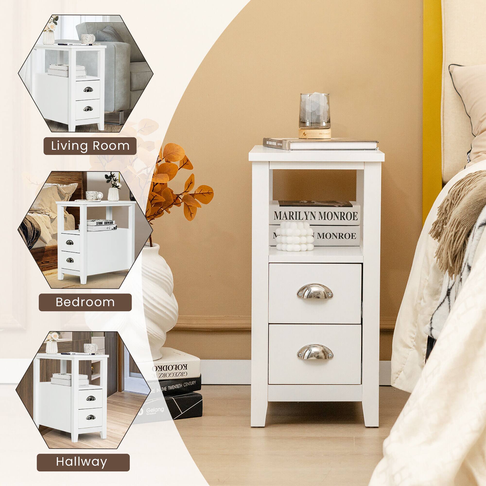 Living Room: Marilyn Monroe
Bedroom: Kolo Design Grzegorz Tremteh Century
Hallway: Marilyn Monroe