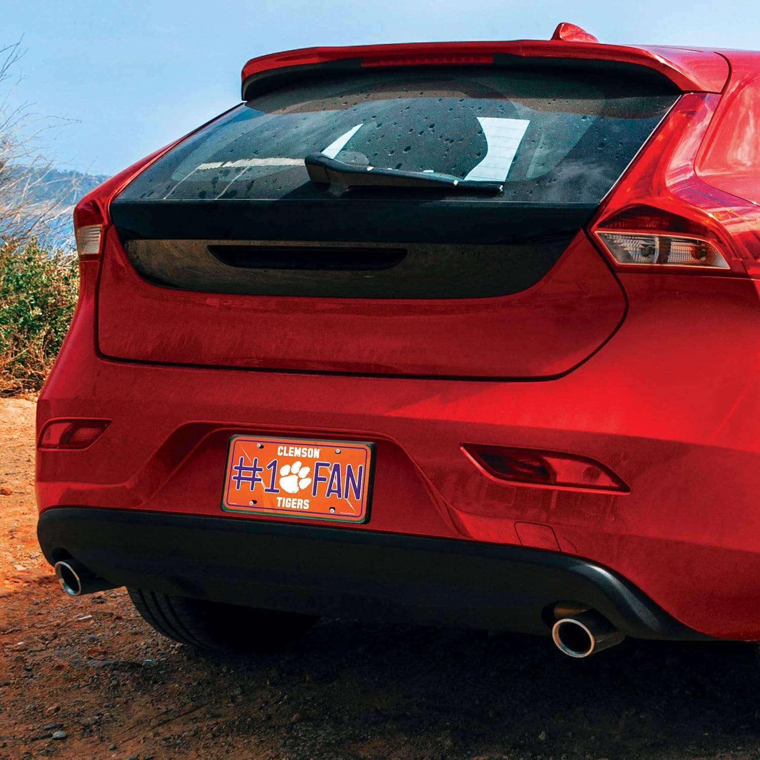 CLEMSON  
#1 FAN  
TIGERS