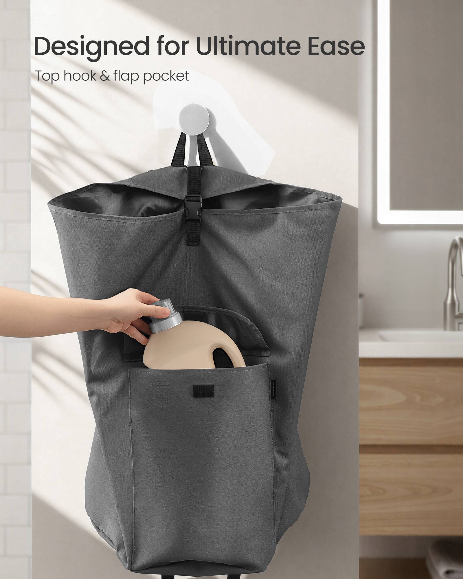 Designed for Ultimate Ease  
Top hook & flap pocket