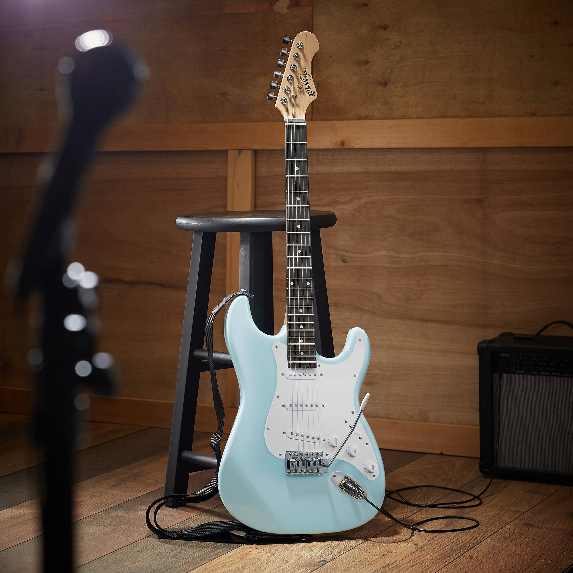 Alt View 6. Ashthorpe - 39-in Full-Size Electric Guitar Beginner Kit with Gig Bag - Light Blue-Silver.