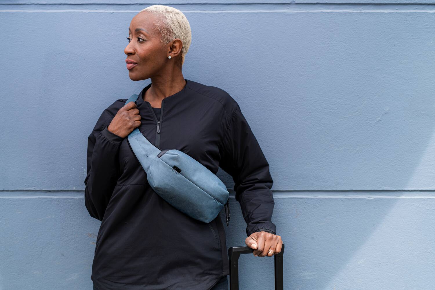 Left. Thule - Aion Sling Crossbody Bag – Compact Everyday Travel Organizer - Dark Slate.