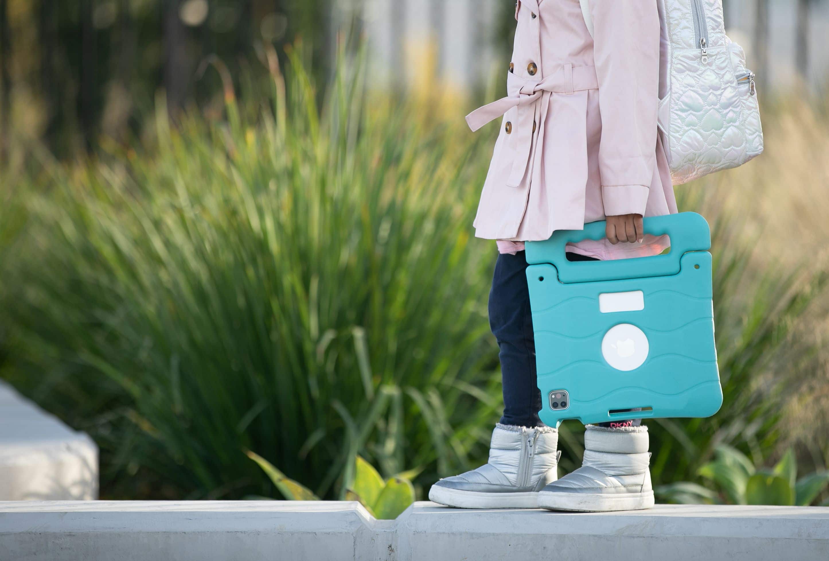 Alt View 19. Targus - Kid’s Case for iPad 11"(A16), iPad Air 11"(M3/M2), iPad 10.9"(10), iPad Air 10.9" (5/4), iPad Pro 11"(4/3/2/1) - Teal.