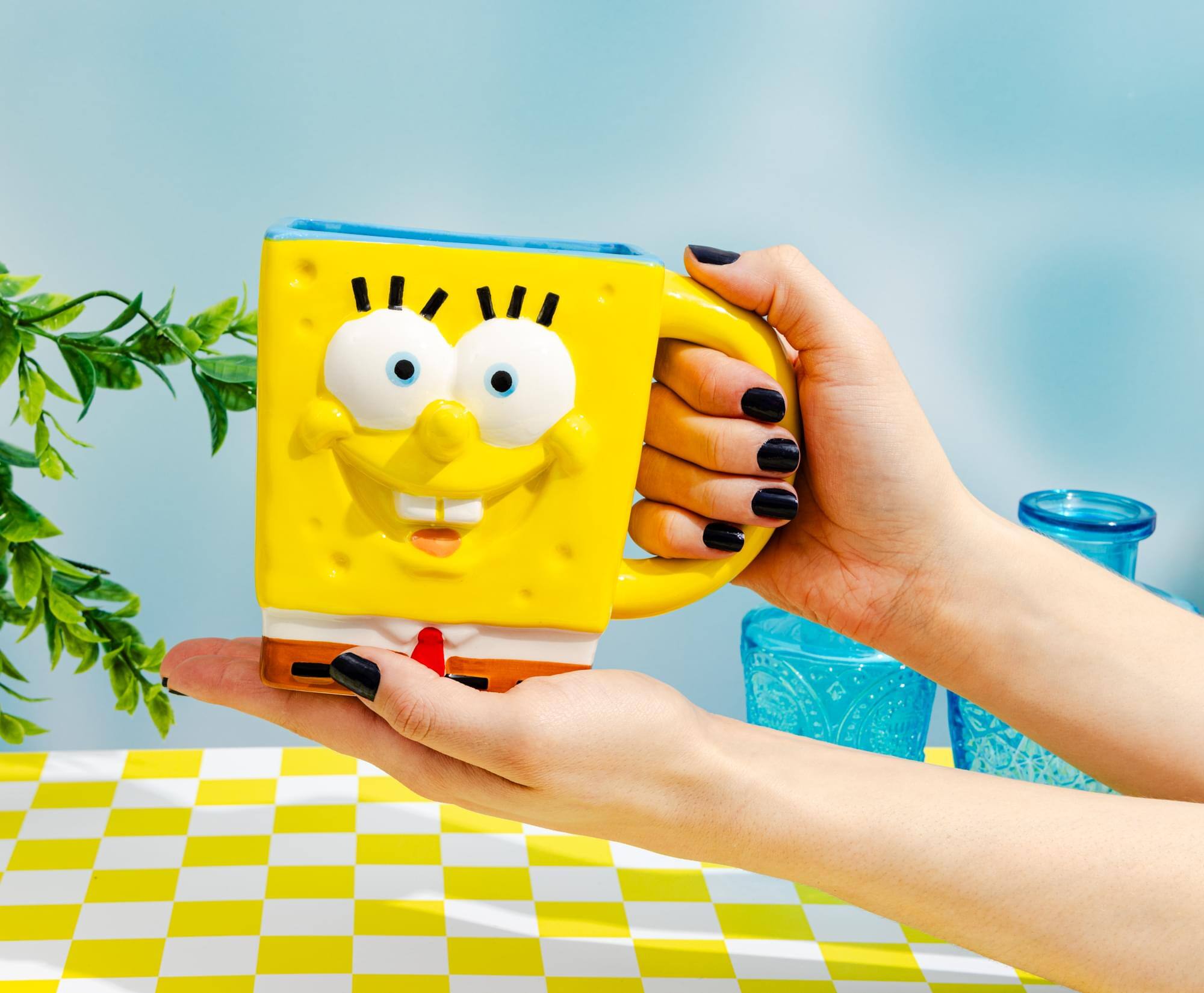 Alt View 4. Silver Buffalo - Nickelodeon SpongeBob SquarePants 20-Ounce Sculpted Ceramic Mug - Yellow.