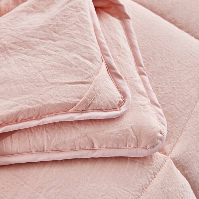 Back. Hivvago - Queen Size Pink 3 Piece Microfiber Reversible Comforter Set - Pink.