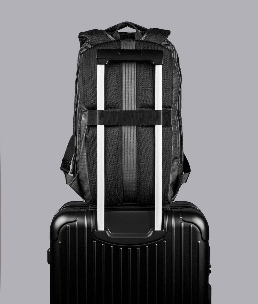 Alt View 3. ALPAKA - Lightweight 22L Laptop Backpack for 16-inch Laptop, Momentum Backpack for Work, Travel & Commuting, Weather-Resistant - Axodyne hybrid Black.