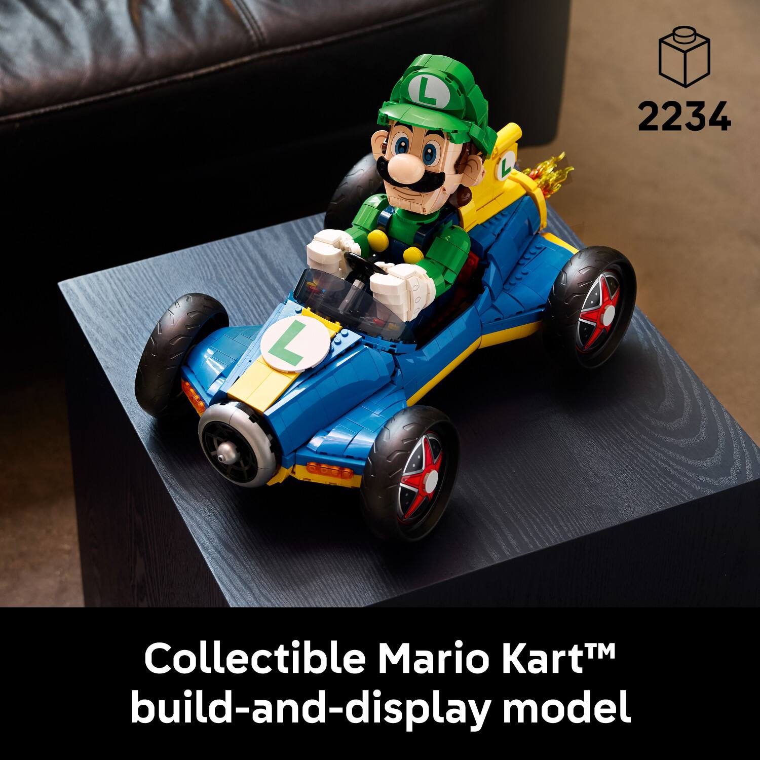 L 2234 L Collectible Mario Kart™ build-and-display model
