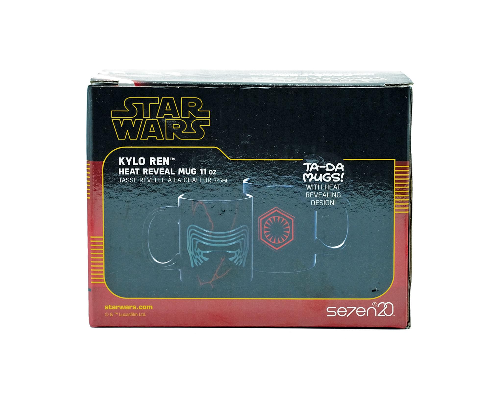 STAR WARS  
KYLO REN™  
HEAT REVEAL MUG 11 oz  
T.A.S.E. RÉVÉLÉE À LA CHALEUR 325ML  

TA-DA!  
MUGS!  
WITH HEAT REVEALING DESIGN!  

starwars.com  
© & ™ Lucasfilm Ltd.  

se7en20