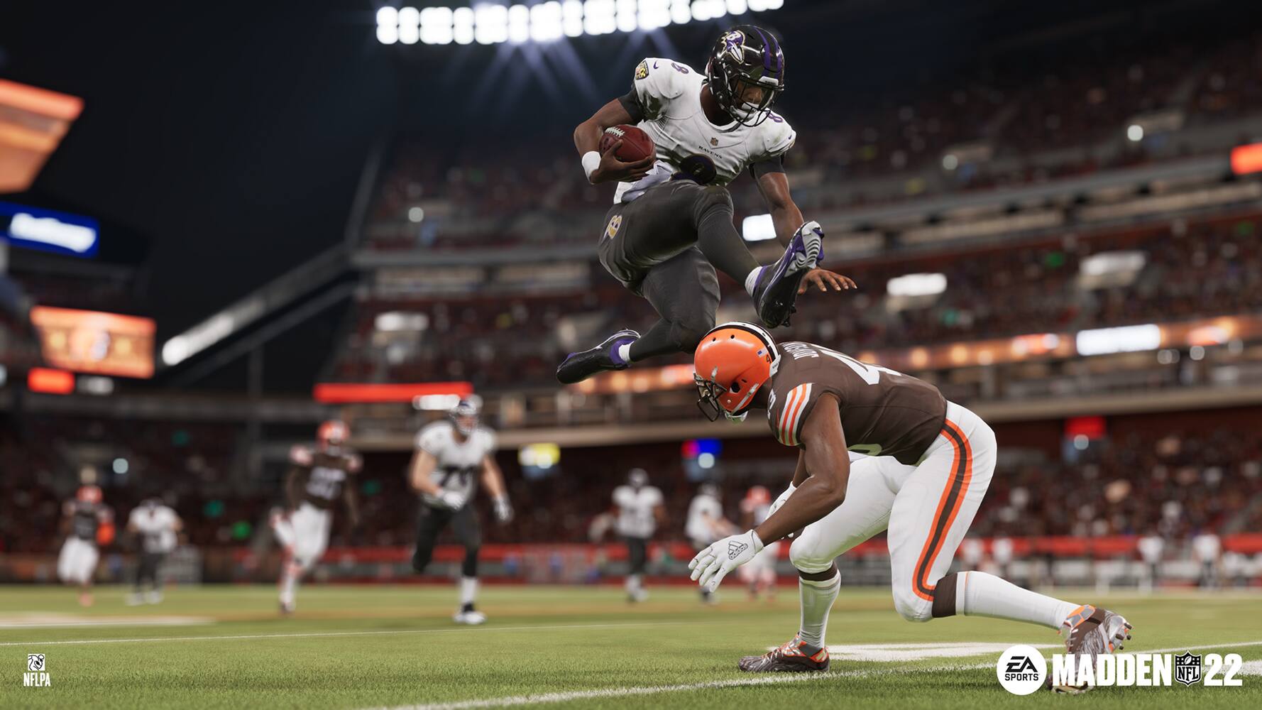 Alt View 18. Electronic Arts - Madden NFL 22.