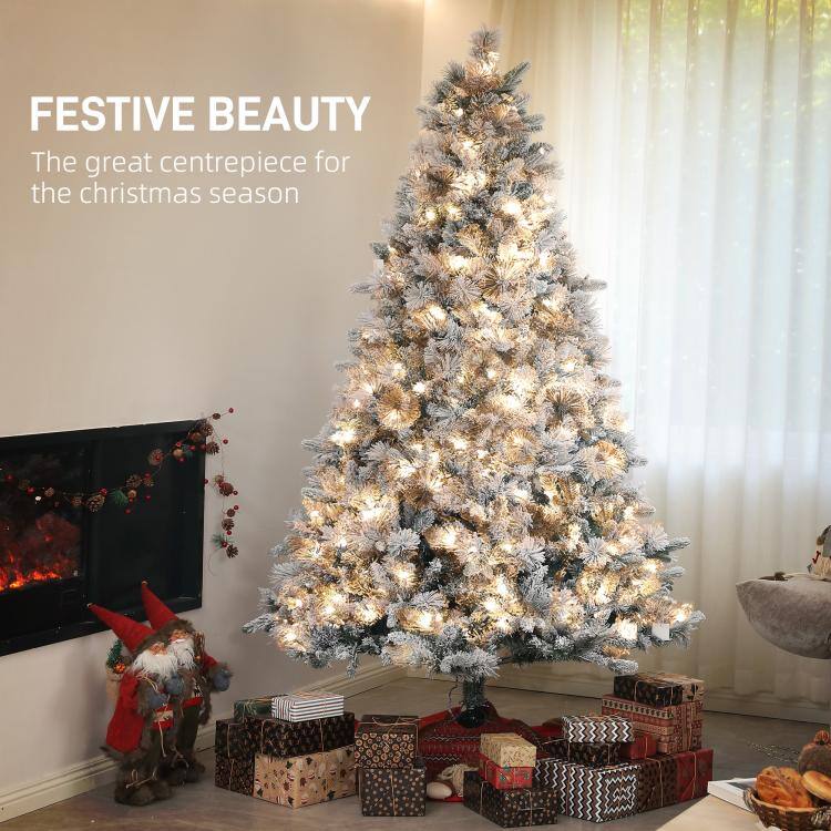 FESTIVE BEAUTY  
The great centerpiece for the Christmas season