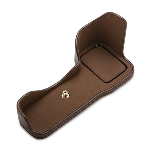 Angle. Sony - Sony Leather Camera Case for A7RM3 and A7M3 (Coffee).