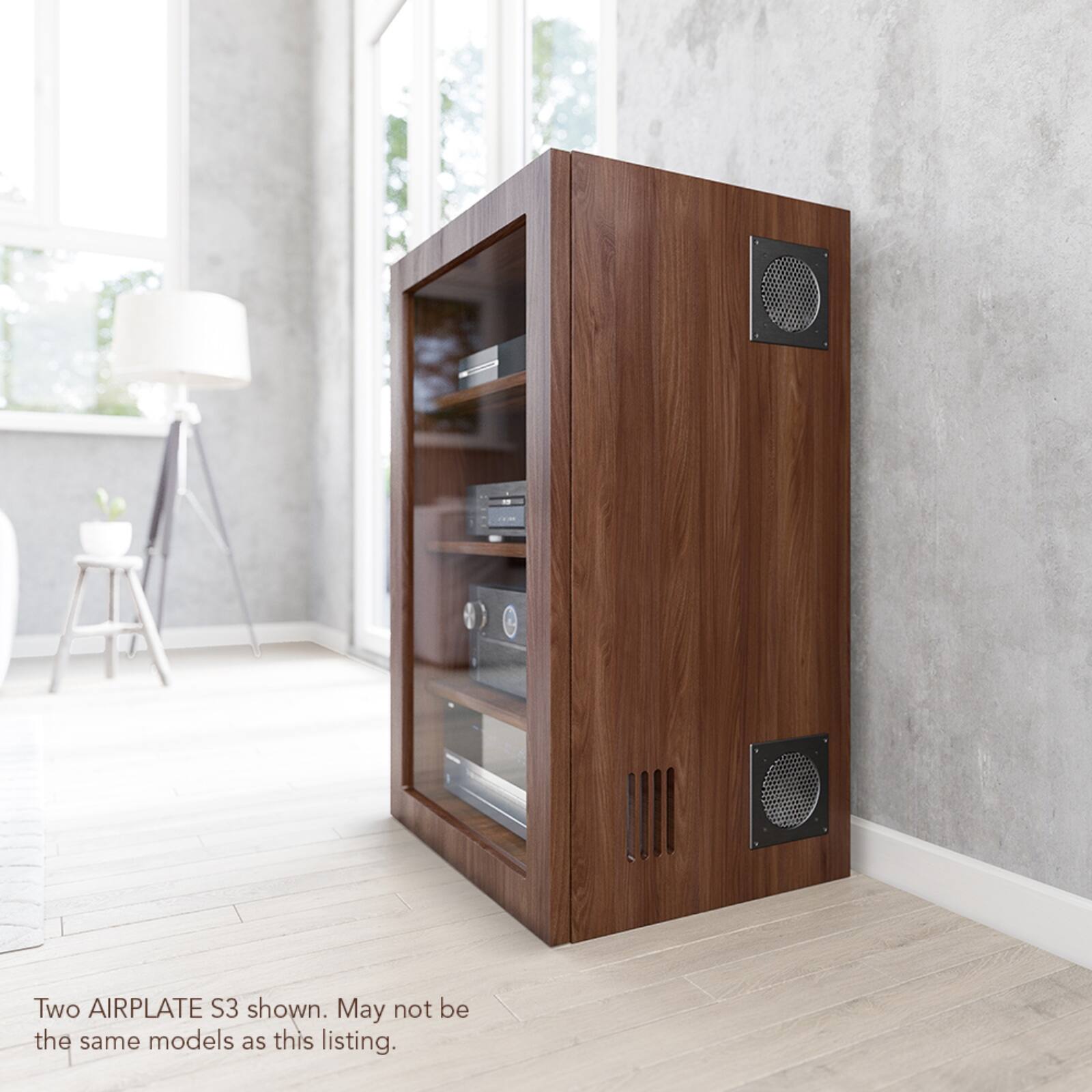 Two AIRPLATE S3 shown. May not be the same models as this listing.