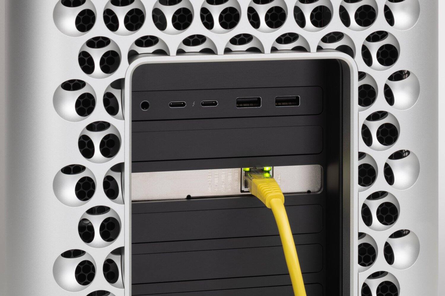 Alt View 4. OWC - OWC 10G PCIe Ethernet Adapter.