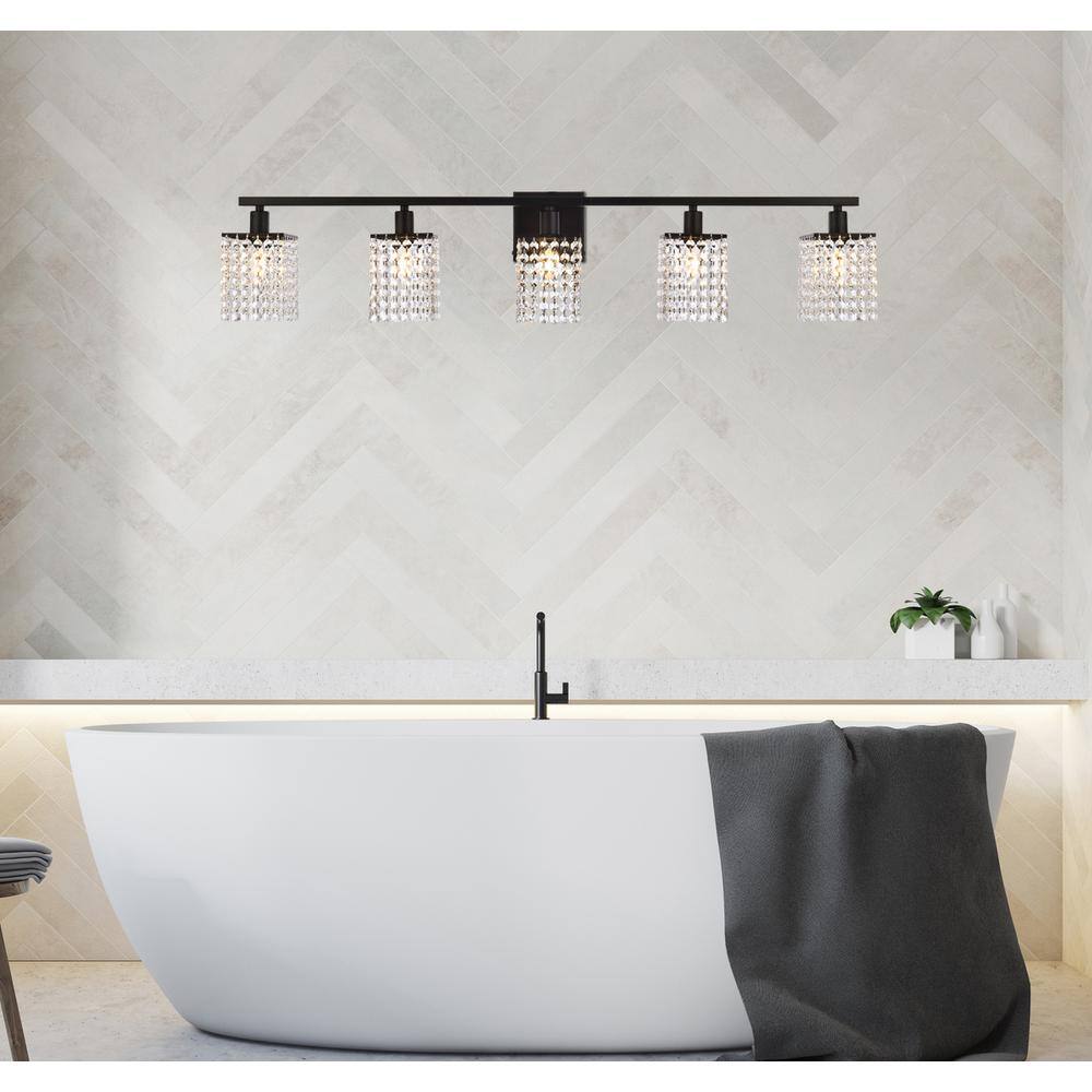 Angle. Living District - Phineas 5 lights bath sconce in black with clear crystals - Black And Clear.