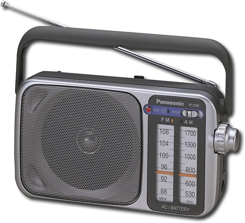 Best Buy: Panasonic Portable AM/FM Radio with 4