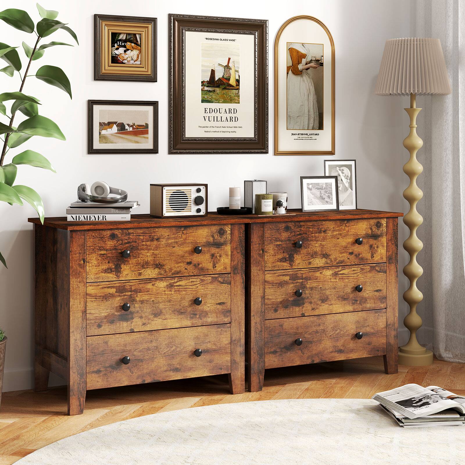 Have a look at the image.

EDOUARD VUILLARD

ROGIERMA GLASS VASED

The painter of the French School

EDOUARD VUILLARD

The painter of the French School

NIEMEYER