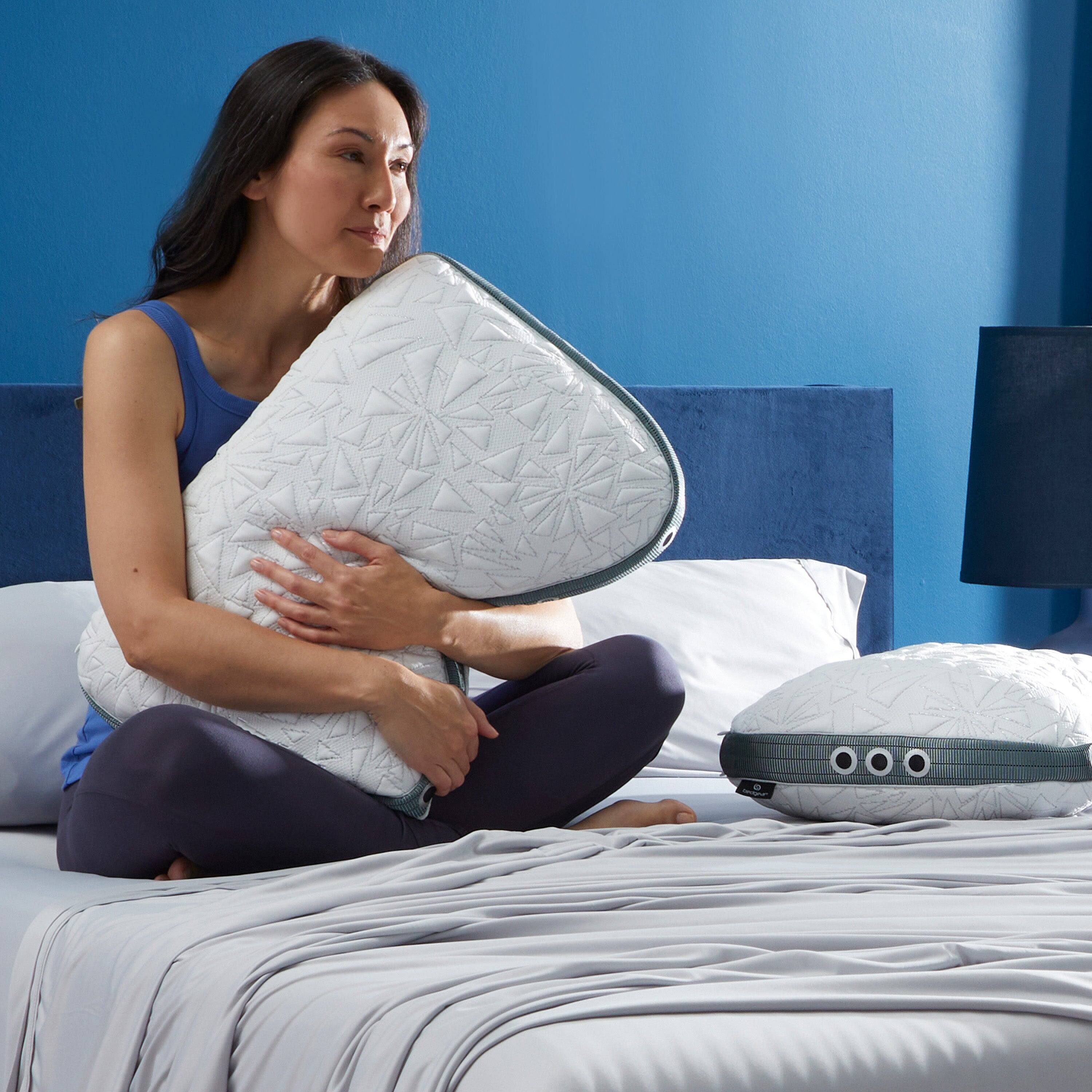 Back. Bedgear - Storm Cuddle Curve Performance® Pillow - White, Standard, 3.0 Loft - White.