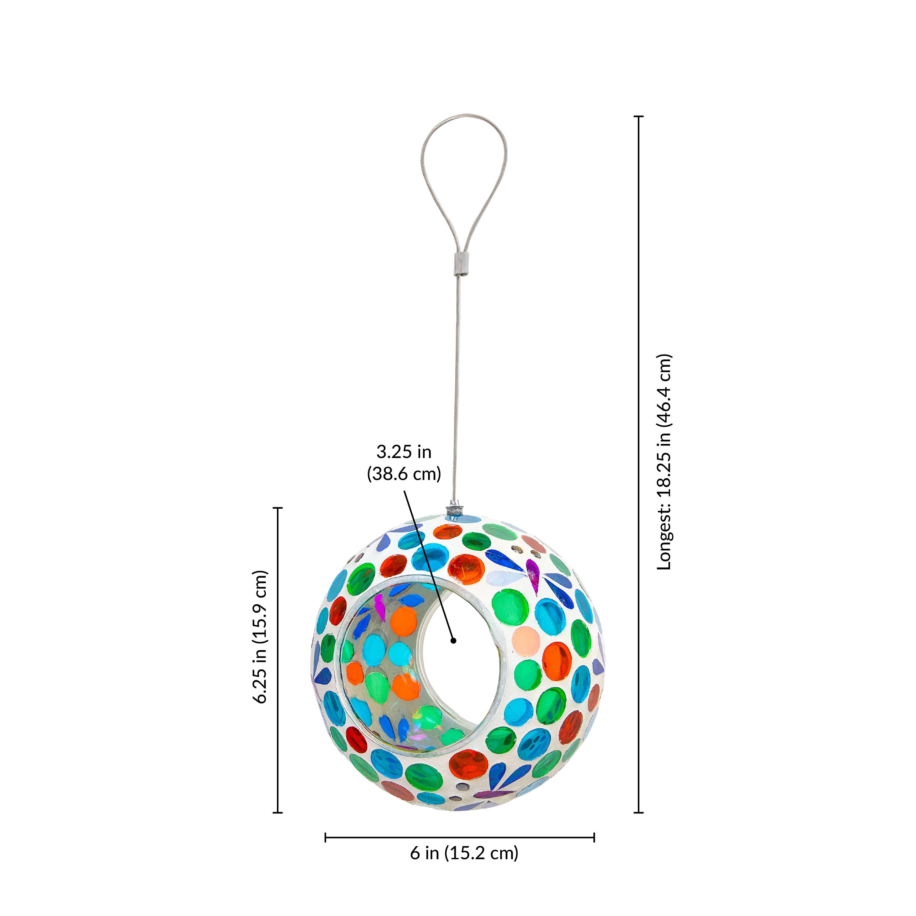 - Diameter: 6.25 in (15.9 cm)
- Height: 3.25 in (8.25 cm)
- Longest: 18.25 in (46.4 cm)