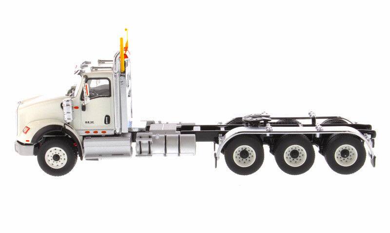 Alt View 2. Diecast Masters - International HX620 Day Cab Tridem Tractor White 1/50 Diecast Model by Diecast Masters.