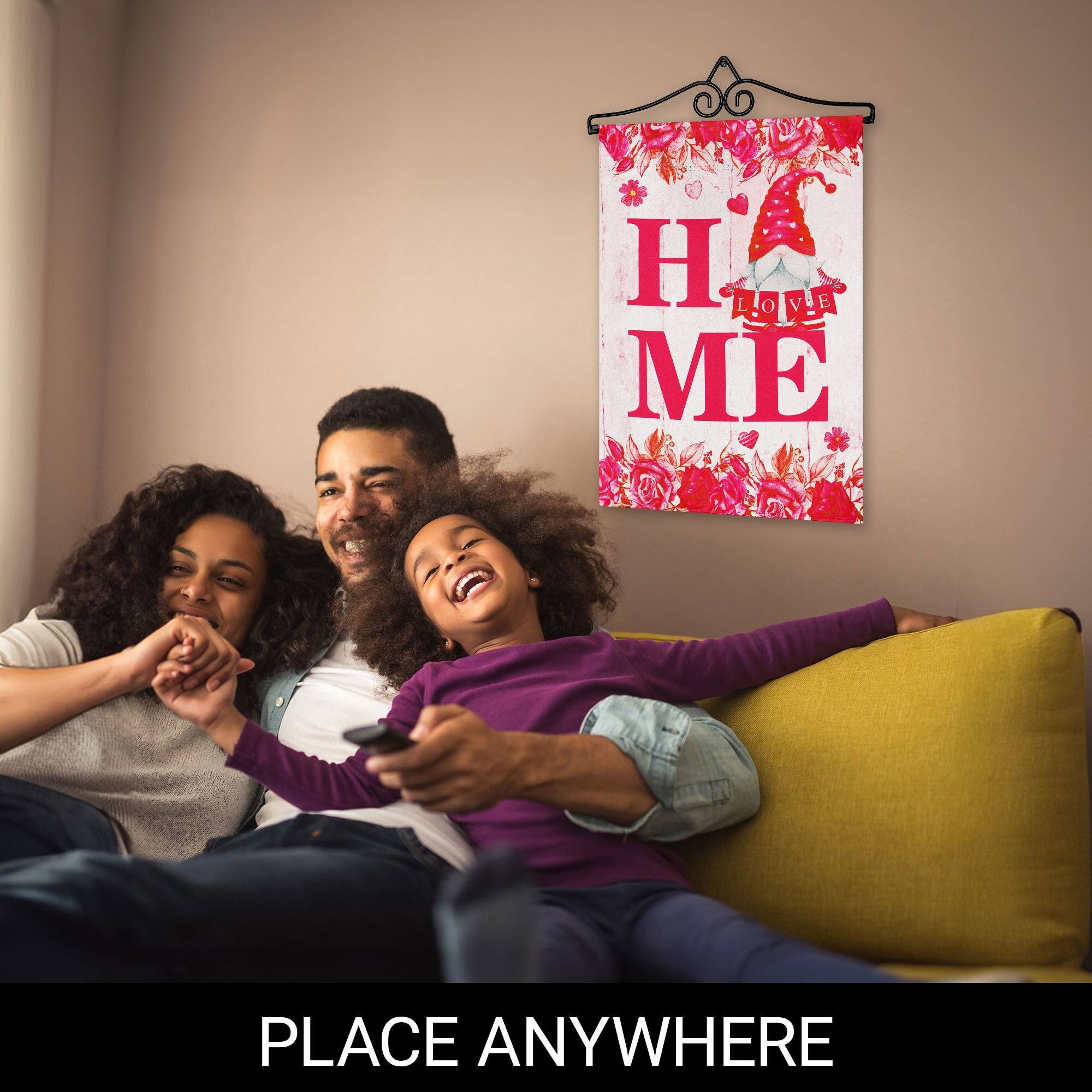 H A LOVE ME  
PLACE ANYWHERE