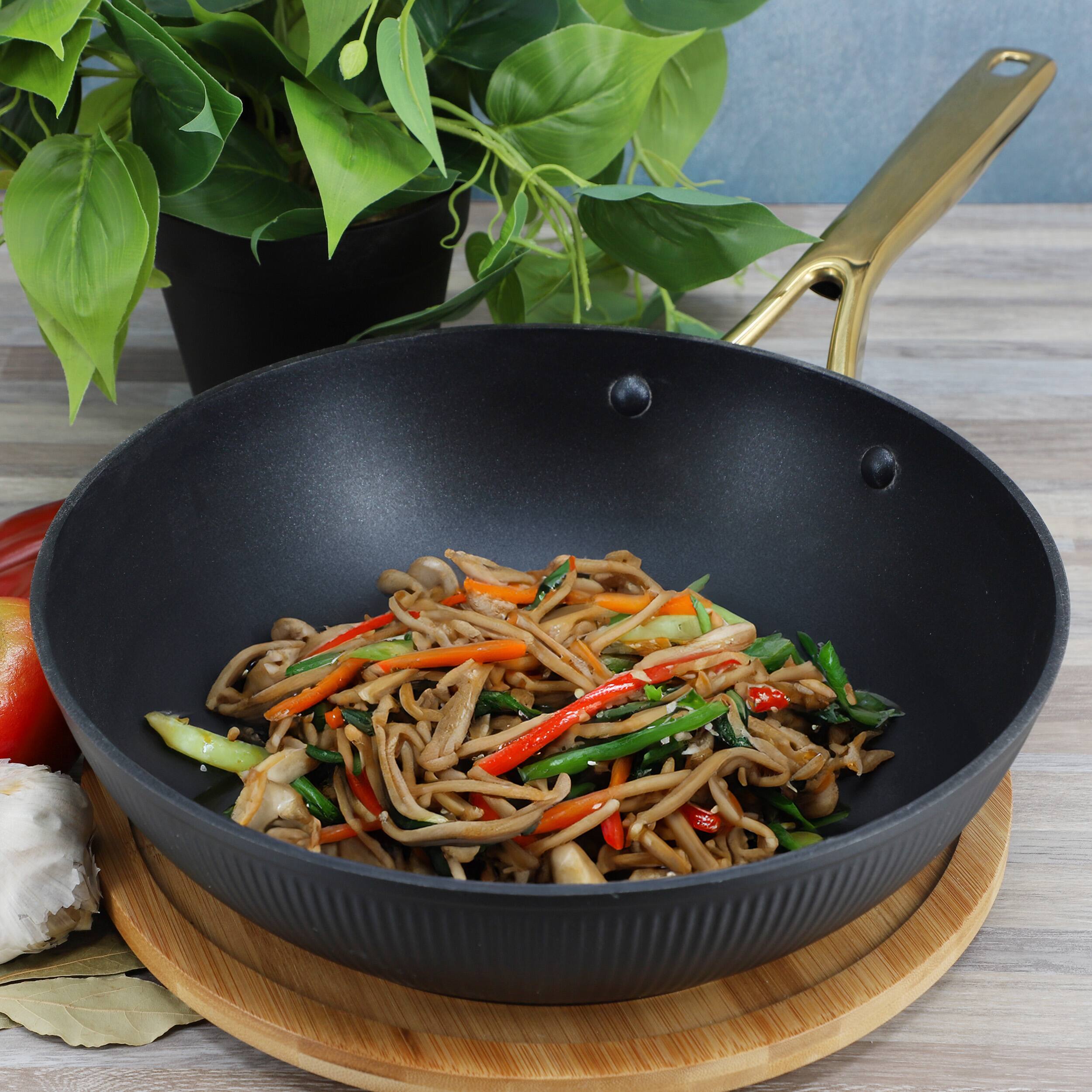 Oster - Abbottsford 11 Inch Nonstick Round Aluminum Wok - Black - Thumbnail 2