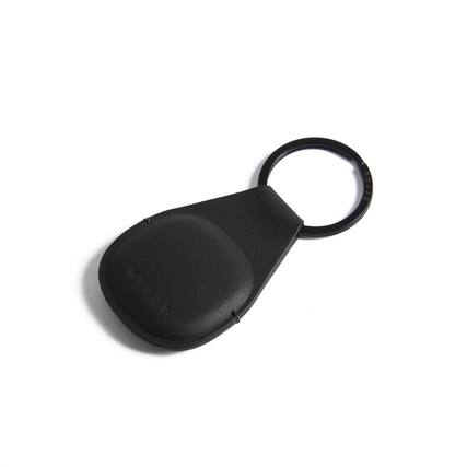Front. Mujjo - Canopy AirTag Keychain - Black.