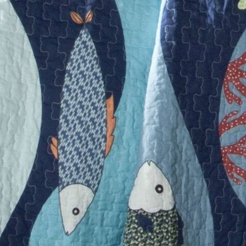 Left. Hivvago - Full / Queen Blue Serenity Sea Fish Coral Coverlet Quilt Bedspread Set - Blue.