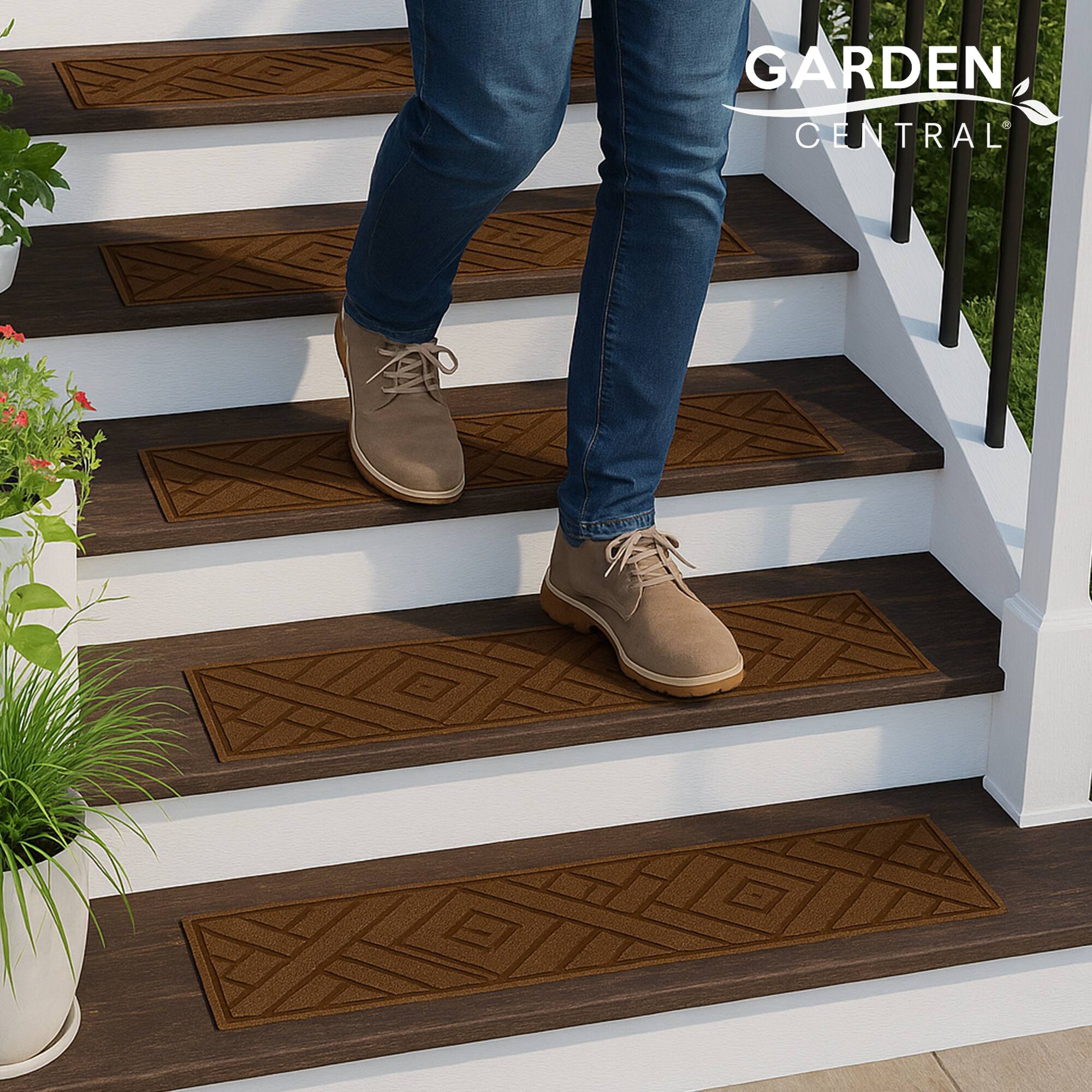 GARDEN CENTRAL