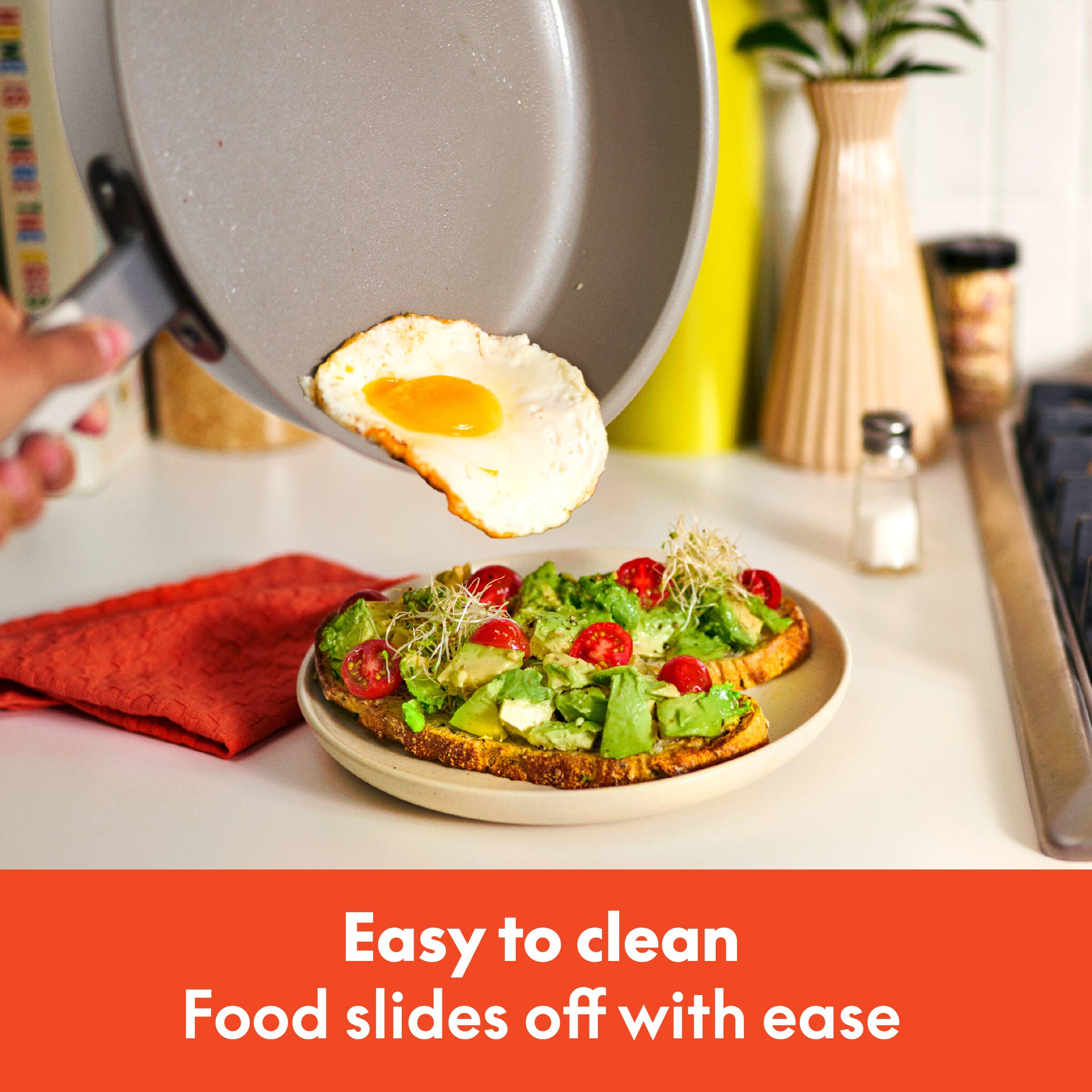 Easy to clean
Food slides off with ease
